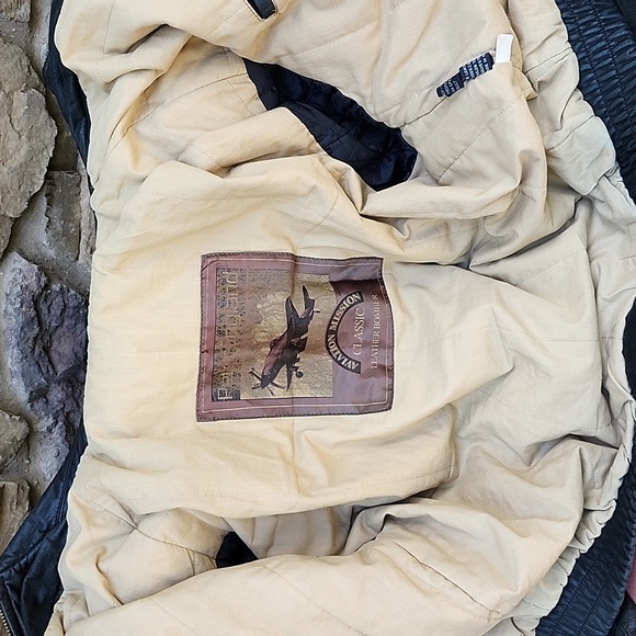 VTG PETER ENGLAND 1980's AVIATION MISSION CLASSIC LEATHER BOMBER JACKET - Picture 4 of 10